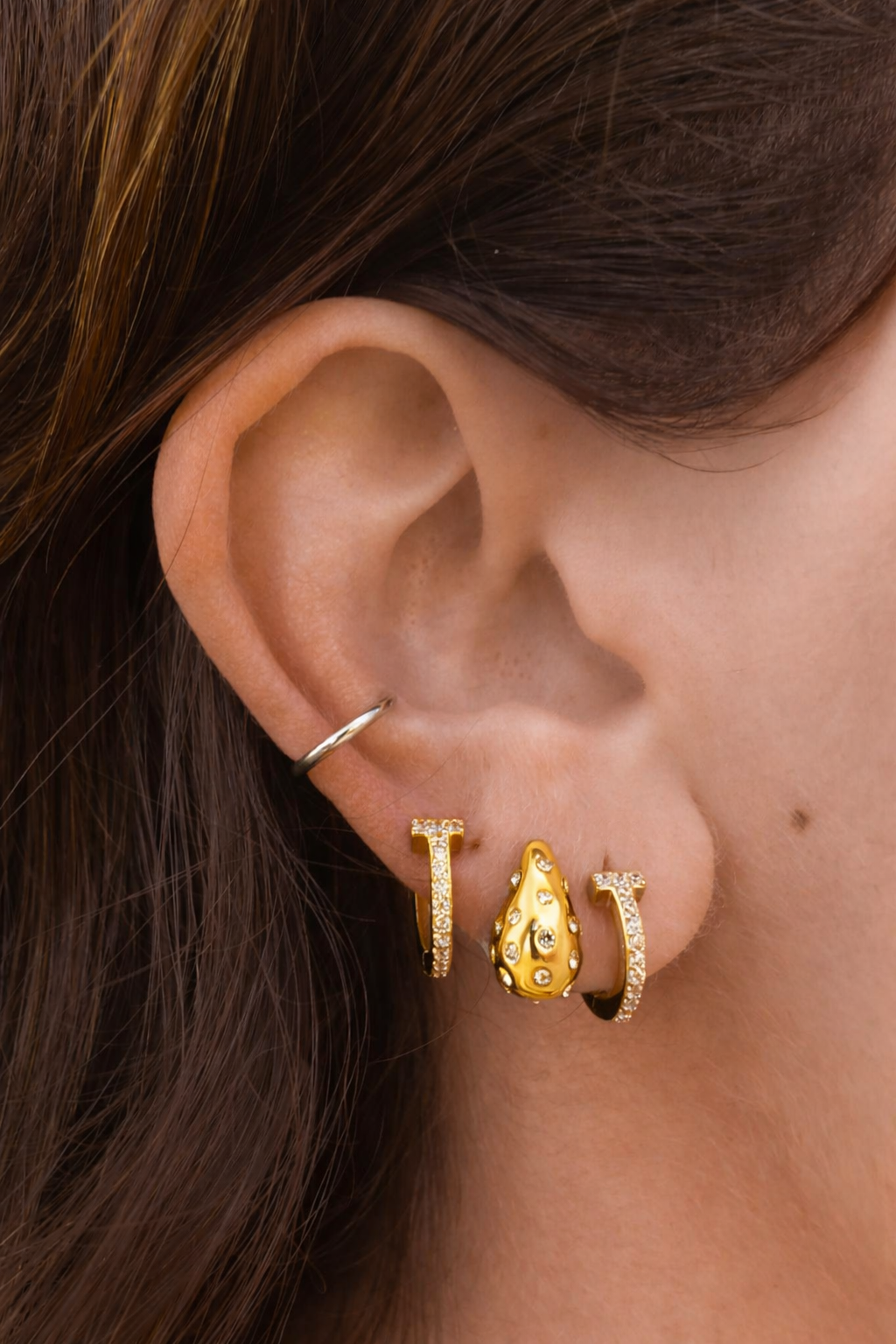 Gold Sparkling Drop Earrings