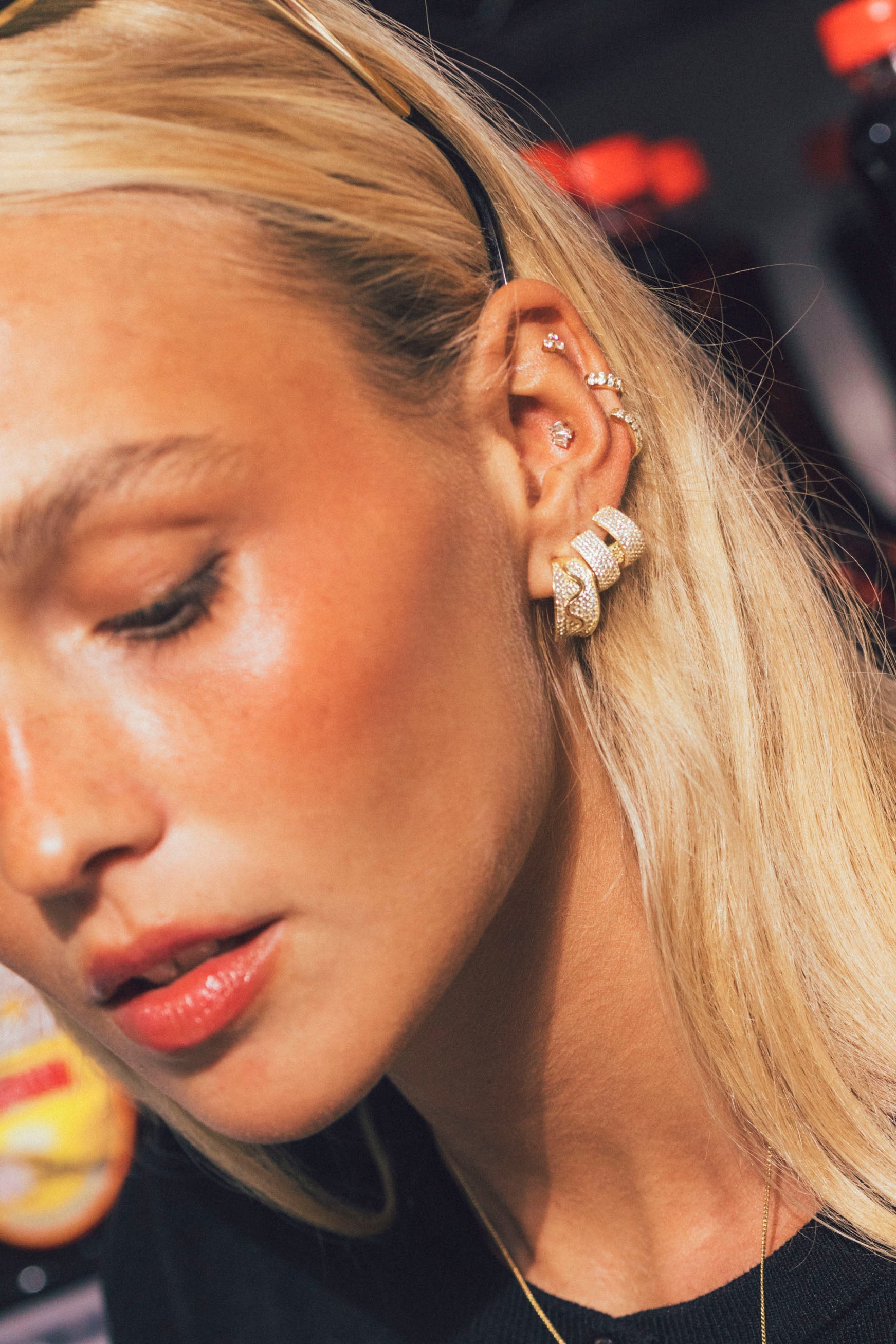 Mini White Fizz Hoop