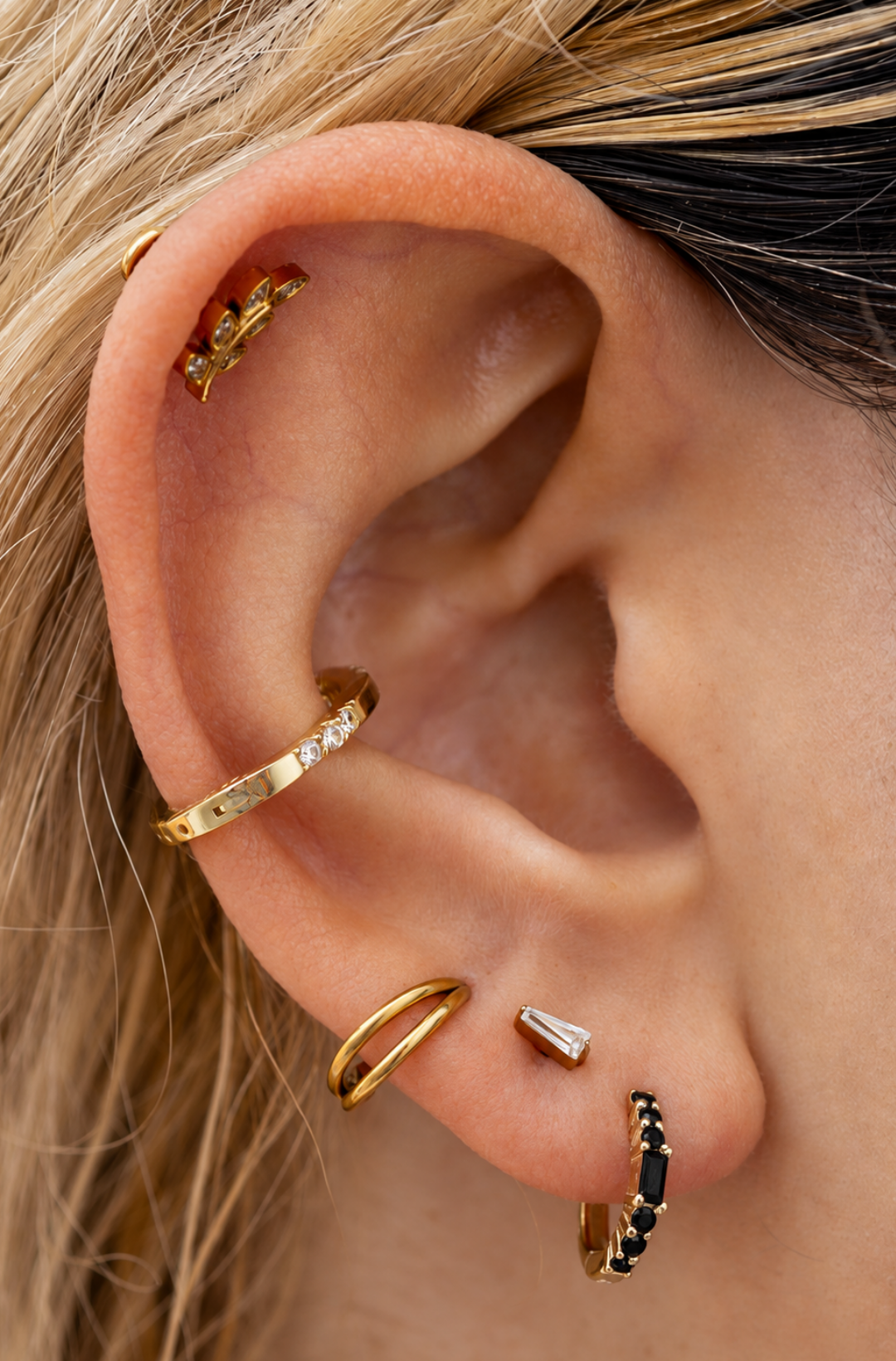 White Arrow Titanium Piercing