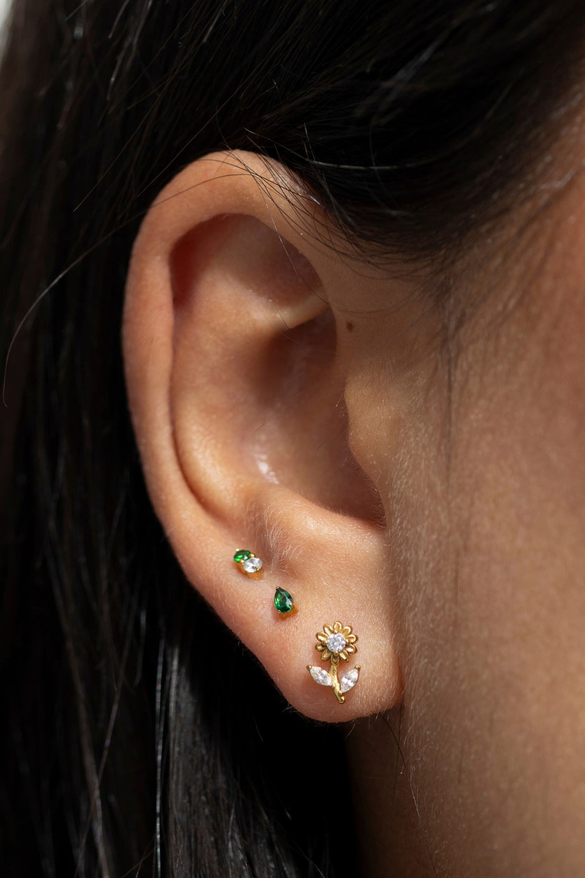 Emerald Drop Titanium Piercing