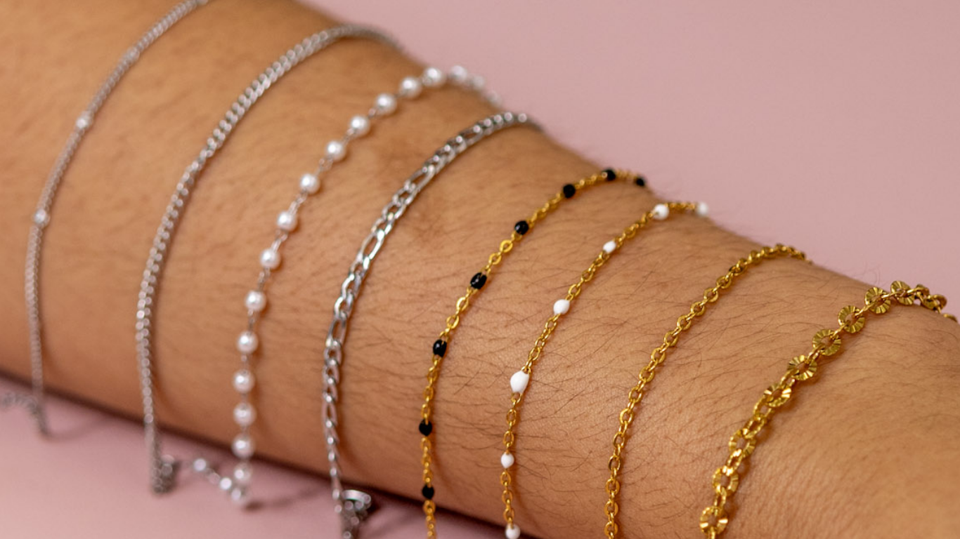 Permanent Jewellery Myths: 6 Things You Need to Know Before Getting Yours