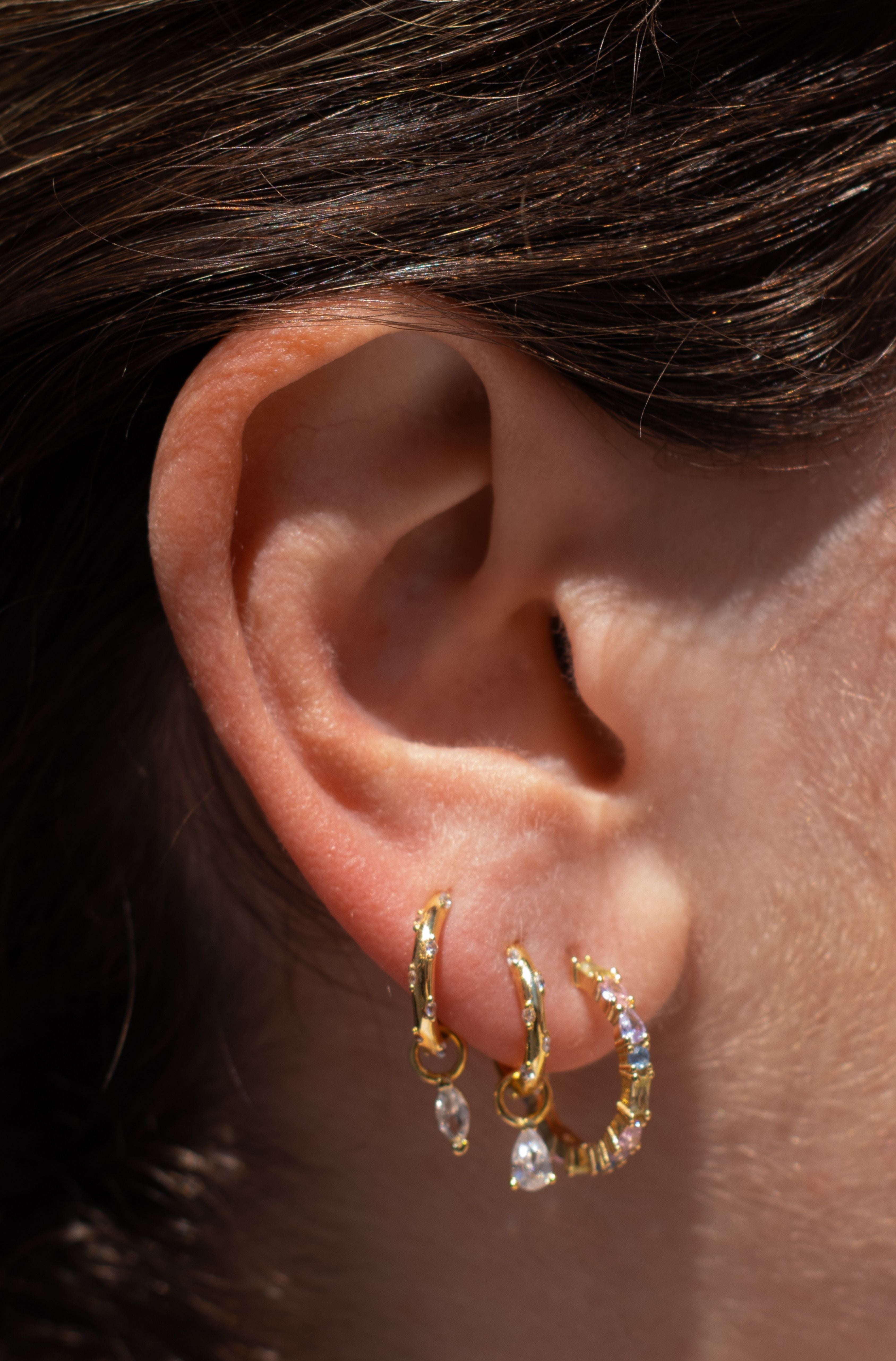 White Marquise Kohla Hoop - Unit
