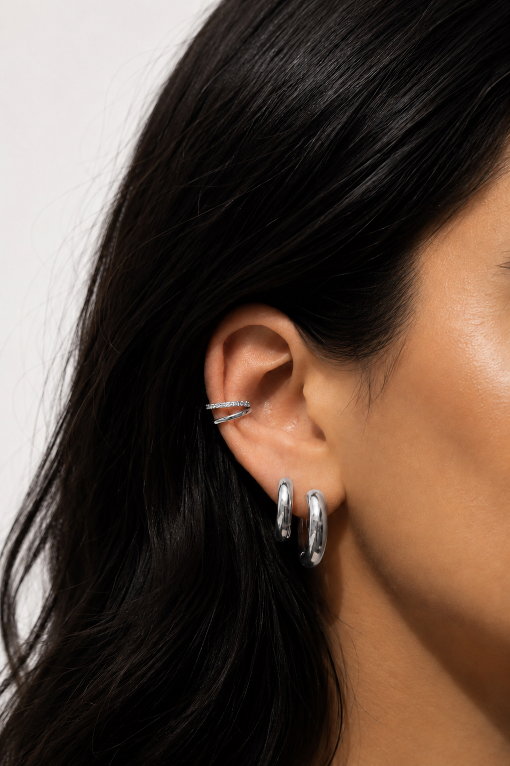 Silver Shine Earcuff
