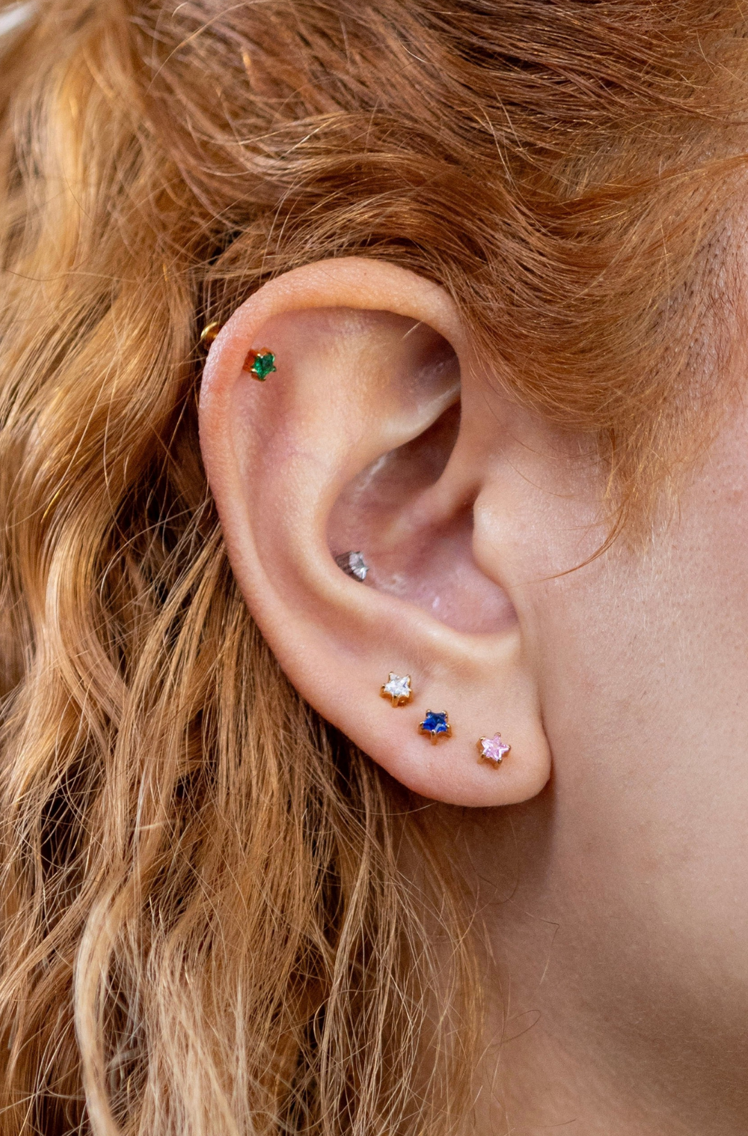 White Solitaire Star Titanium Piercing