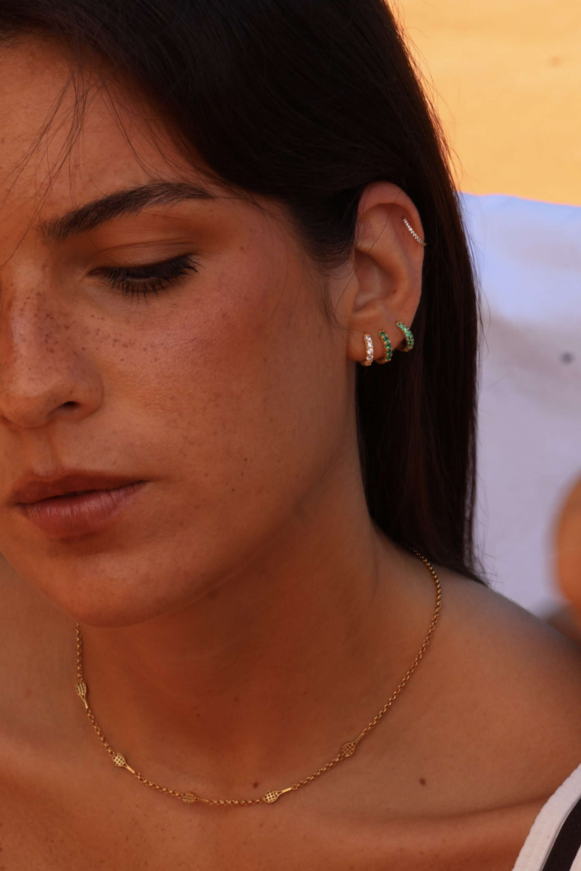 Argola Individual Branca Mollie